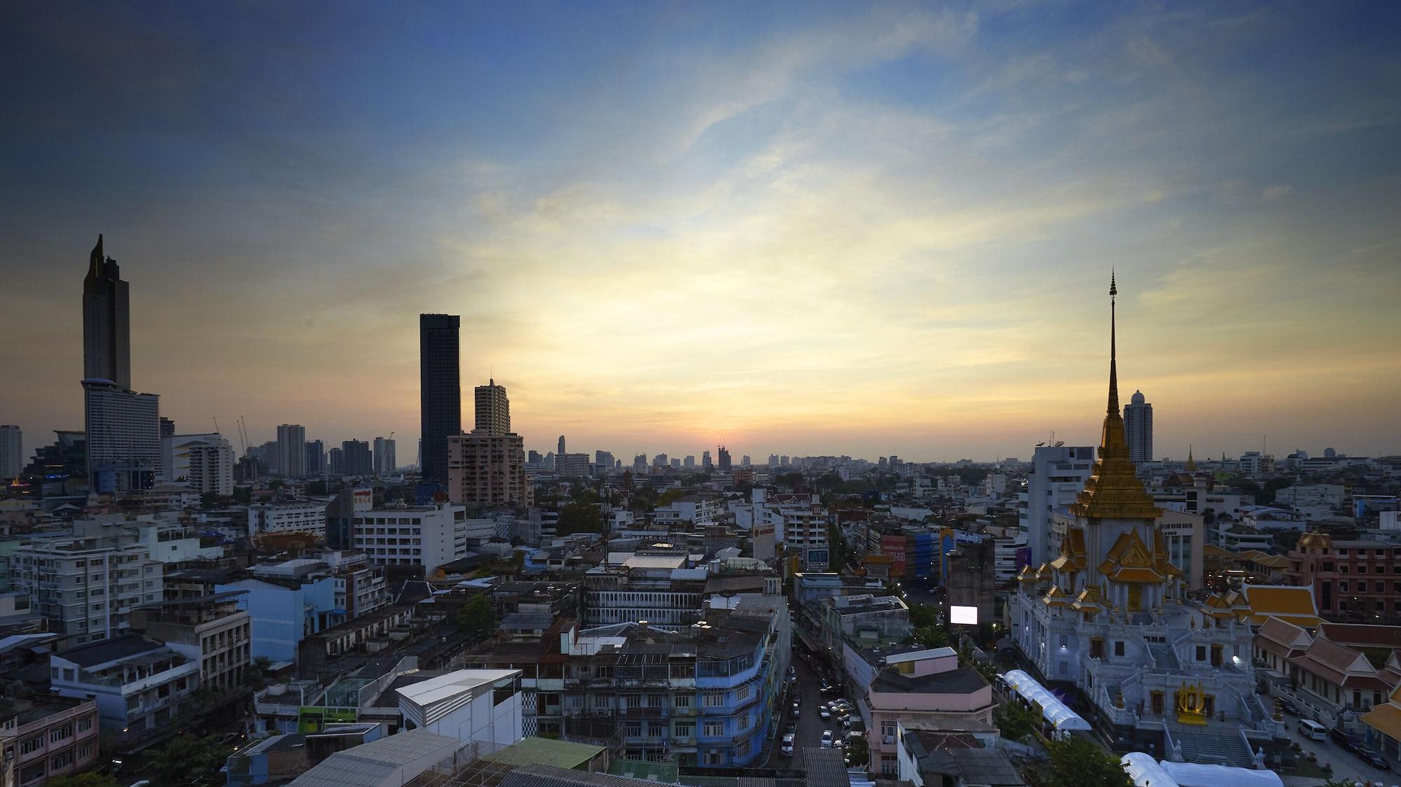 The Quarter Hualamphong By Uhg Otel Bangkok Dış mekan fotoğraf